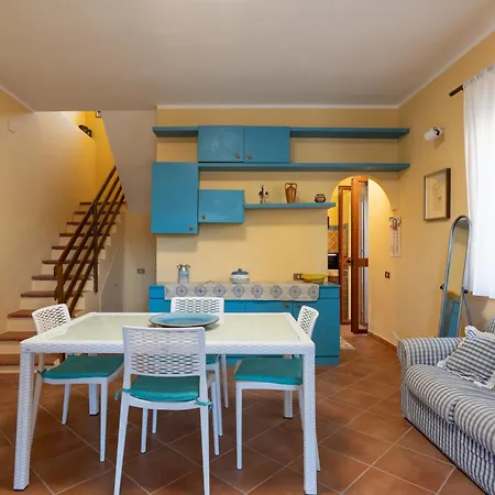 Casa Delle Pomelie Trappeto (Sicily)